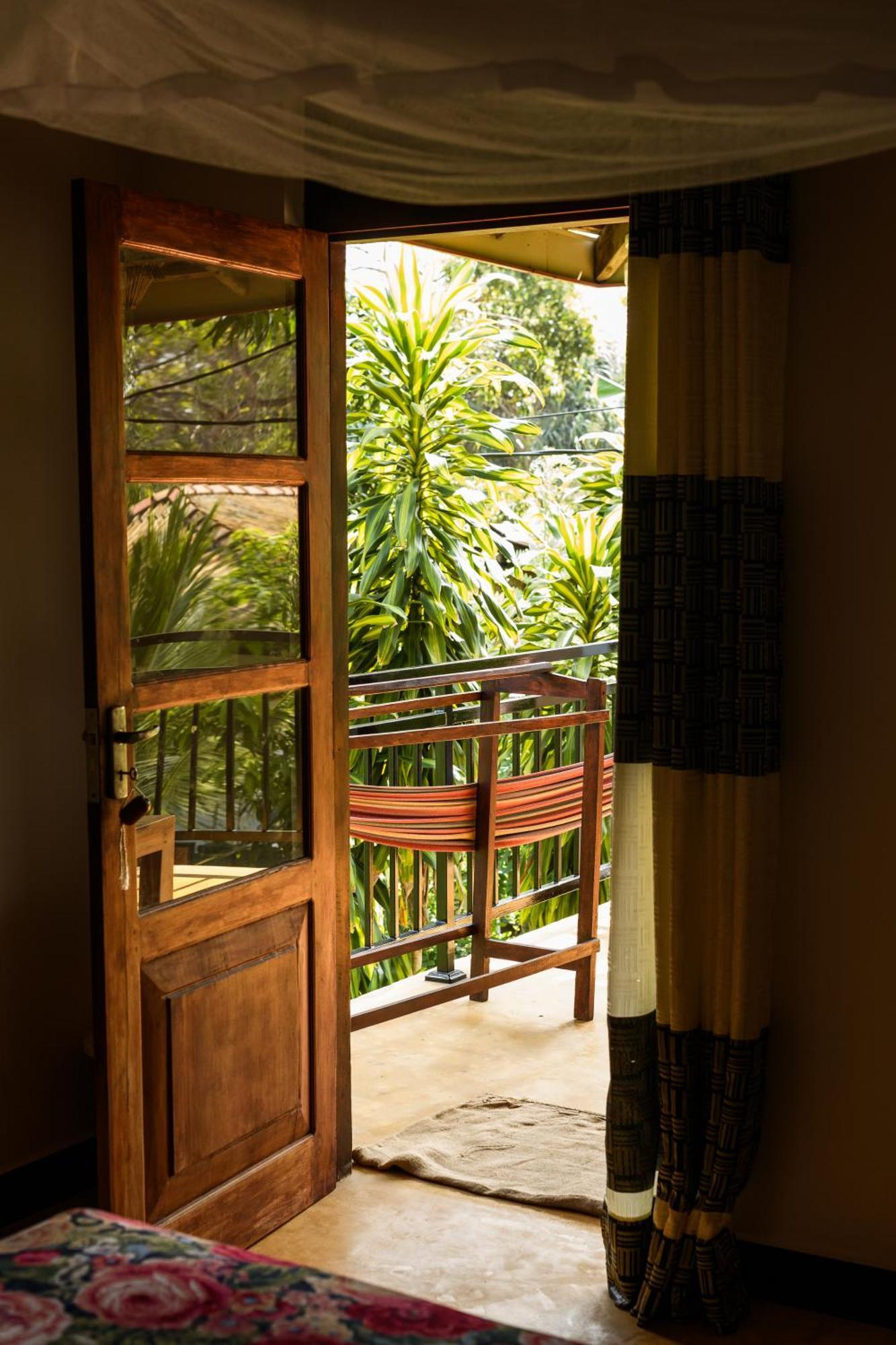 Relax Beach House Tangalle Eksteriør bilde